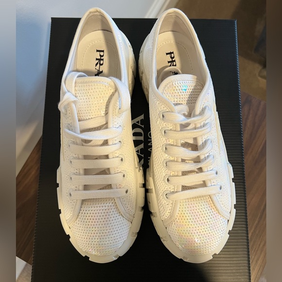 Paillettes Wheel Lug-Sole Platform Sneakers - Picture 2 of 5